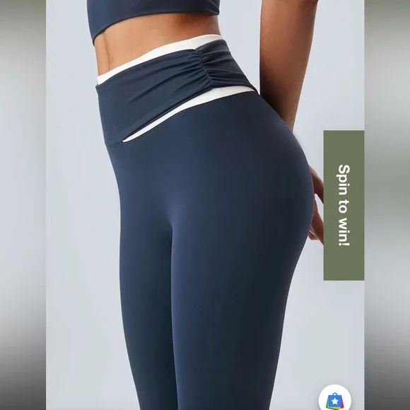 Berlook leggings and sports bra set - Picture 2 of 8